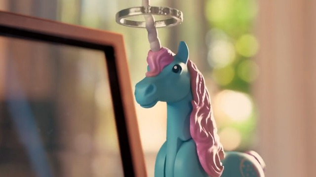 Amazon.com: Playmobil Collectible Unicorn: Lucky Lavender with